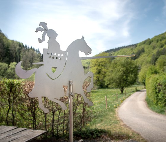 Rastplatz "Kuno" auf dem Bitburger LandGang in Malberg, © Tourist-Information Bitburger Land_Monika Mayer