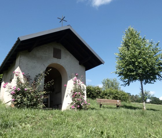 Idyllisches Kallenbachtal - Kapelle Spangdahlem, © Tourist-Information Bitburger Land, Melanie Salzburger