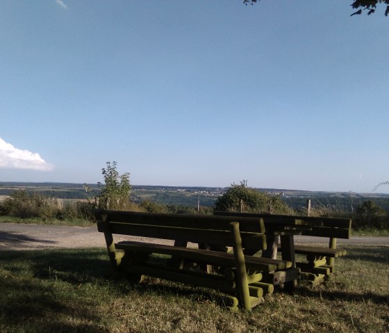 Weitblick während der Wanderung, © Tourist-Information Bitburger Land_Melanie Salzburger