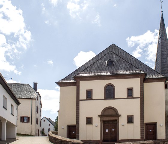 Neidenbach Pfarrkirche St. Peter, © TI Bitburger Land - M.Mayer