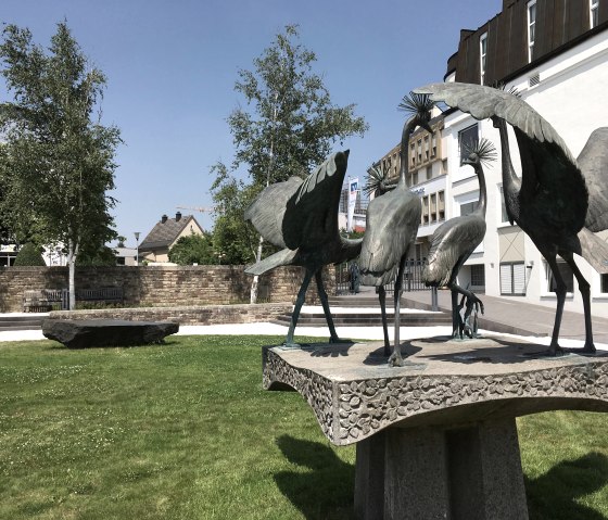 Skulpturenpark vor dem Haus Beda, © Tourist-Information Bitburger Land