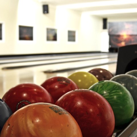 Spielspaß auf der Bowling Bahn in Bitburg, © TI Bitburger Land