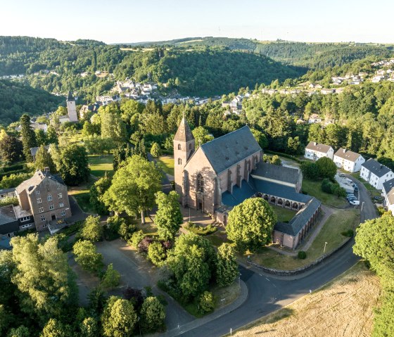 Luftaufnahme Stiftskirche Kyllburg, © ©Eifel Tourismus GmbH, Dominik Ketz