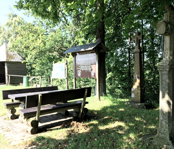 Rastplatz Wilsecker Linde - Ausgangspunkt der Wanderung, © Tourist-Info Bitburger Land M.Mayer