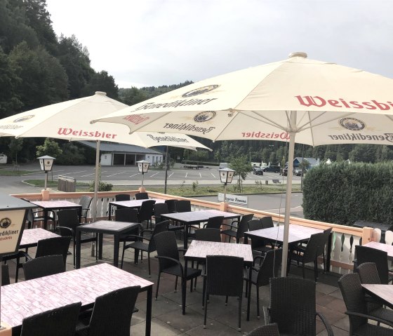 Terrasse - Pizzeria Romana, © Tourist-Information Bitburger Land