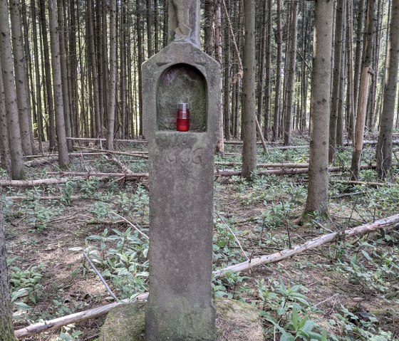 Wegekreuz in Hütterscheid, © A. Girards