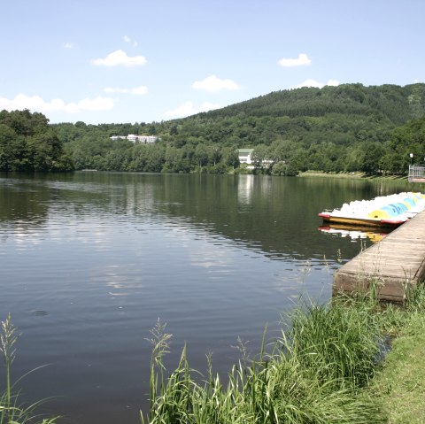 Stausee Bitburg - Start der Wanderung, © TI Bitburger Land