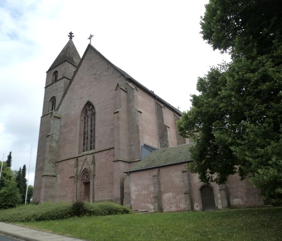 Kurzer Abstecher zur Kyllburger Stiftskirche, © NaturAktivErleben