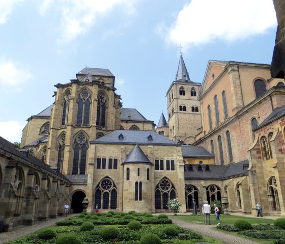 Innenhof Trierer Dom