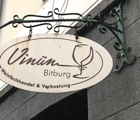 Vinum in Bitburg - Eingangsschild, © TI Bitburger Land