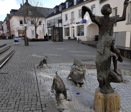 Geissenbrunnen sur la zone piétonne de la "Petersplatz", © Bernd Pütz