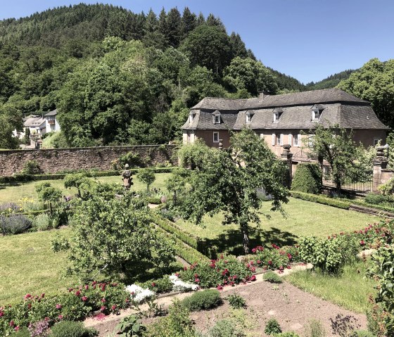 Blick auf den Eisernen Garten u. das alte Brauhaus, © TI Bitburger Land