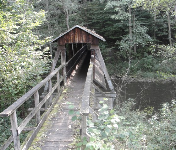 Romantische Brücke vor Albach, © NaturAktivErleben