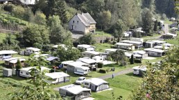 Blick aus dem Stadtwald "Hahn" auf Camp Kyllburg, © TI Bitburger Land