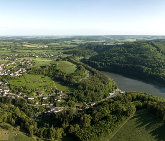 Blick über den Stausee Bitburg, © ©Eifel Tourismus GmbH, Dominik Ketz