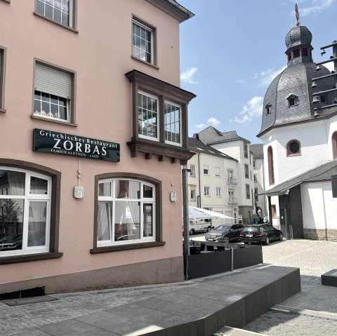 Außenansicht am Glockenturm, © TI Bitburger Land