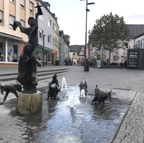 Gäßestrepper Brunnen Bitburg, © TI Bitburger Land