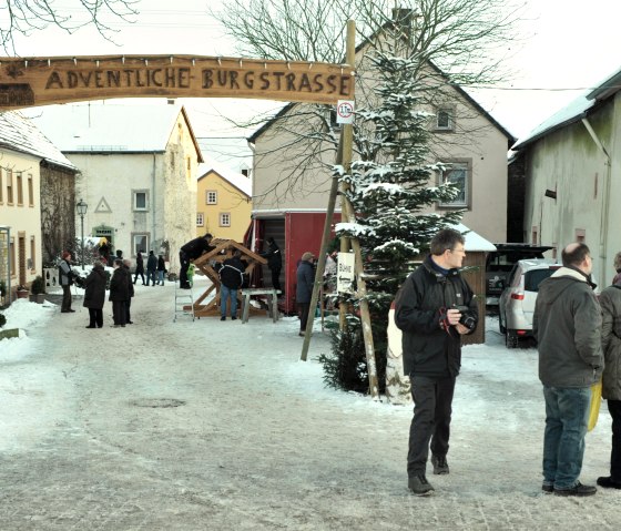 Willkommen auf dem Weihnachtsmarkt in Oberkail, © Bernd Schmitz