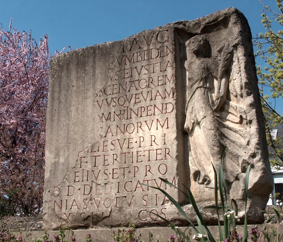 archaeological-route-bitburg-building-inscription